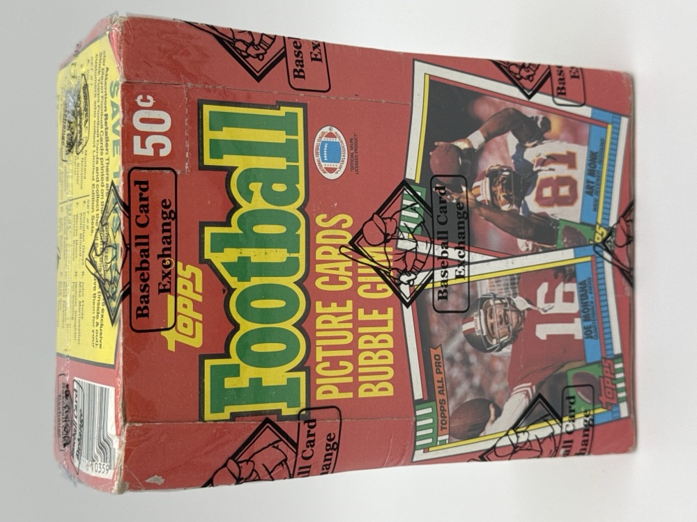 Topps 1990 Football Wax Box photo 1