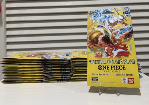 Bandai One Piece Card Game: Adventure on Kami's Island Booster
